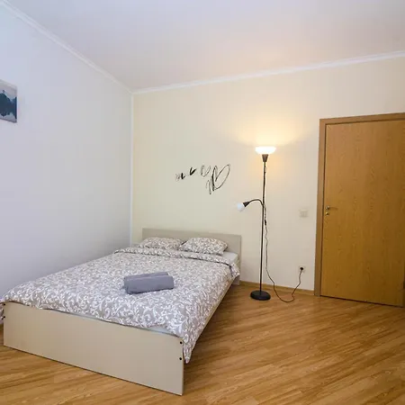 Comfortable 3 Bedroom *